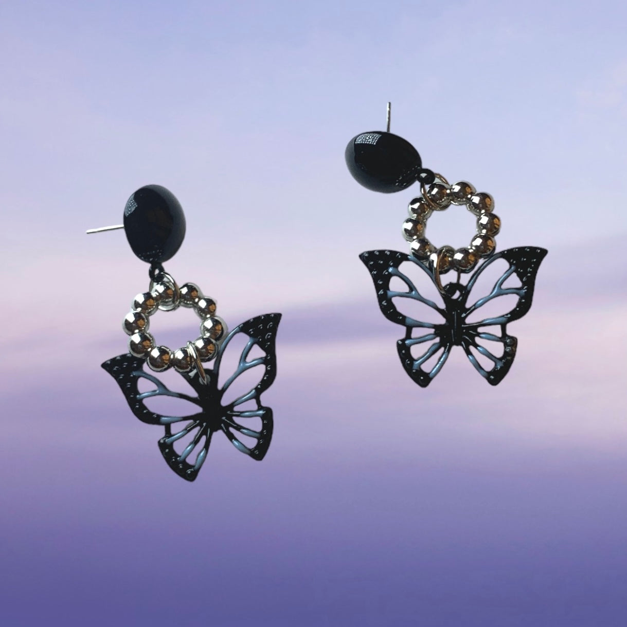Handmade- Midnight Wings Earrings🖤